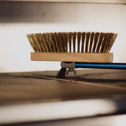 Oven brush with aluminum handle and copper fibers with scraper AC-SP - Image 4