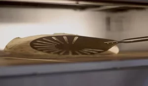 Azzura pizza peel made of stainless steel perforated - Image 2